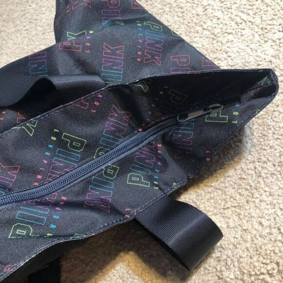 NWT Victoria's Secret PINK Pattern Tote - Picture 2 of 7